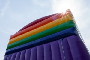 Aufblasbare Rutsche Doppelt Regenbogen kaufen 2