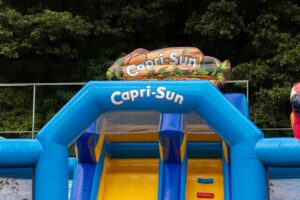 Hüpfburg Capri Sun