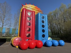 Hol Dir jetzt 'Mega Balls - am Ball bleiben!'