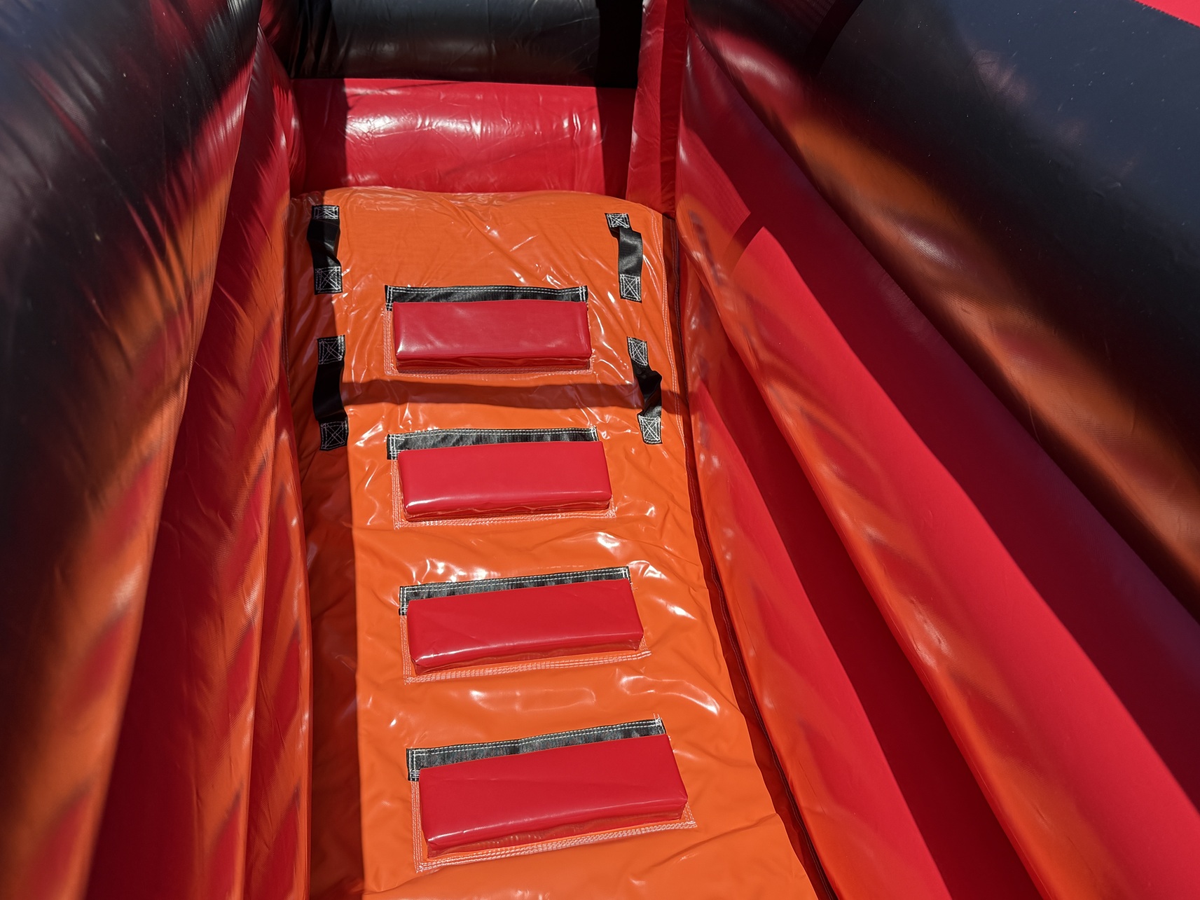 Kompakte Rutsche 'Stier'