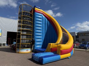 Maßgefertigte Combi Action Rutsche