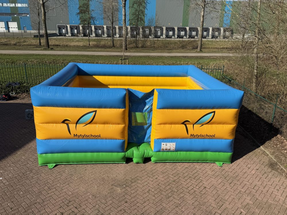 Hüpfburg Mytylschool Roosendaal