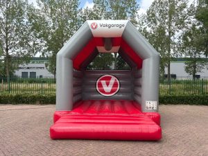 Hüpfburg nach Maß für Vakgarage